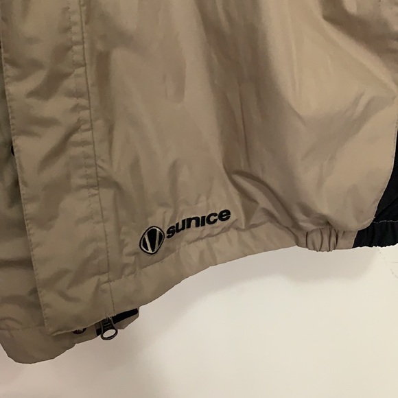 Sunice Typhoon Men Outdoor Windbreaker Jacket - Picture 8 of 8